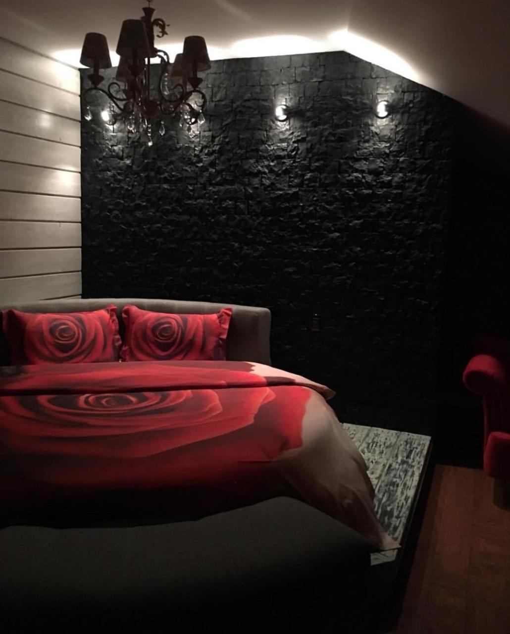 "L'Art De Vivre" Resort Корча Экстерьер фото